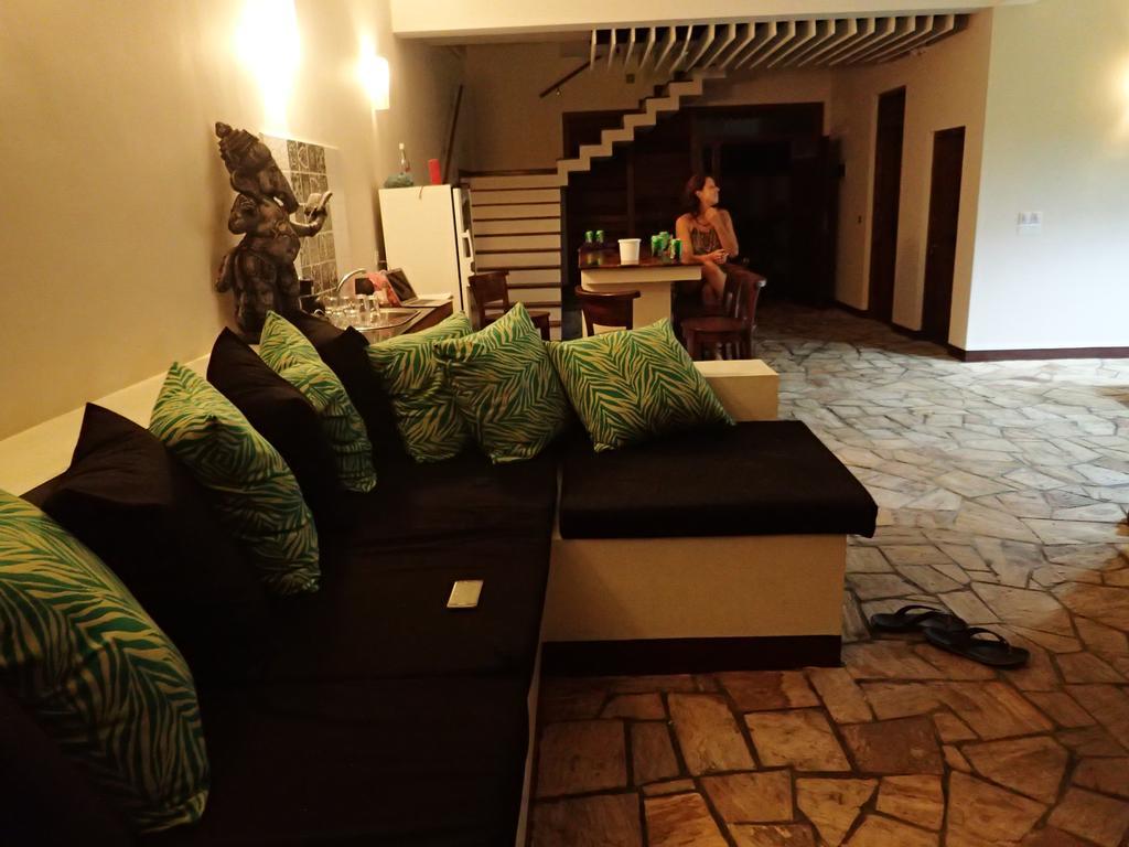 Chillax Villas Polhena Room photo